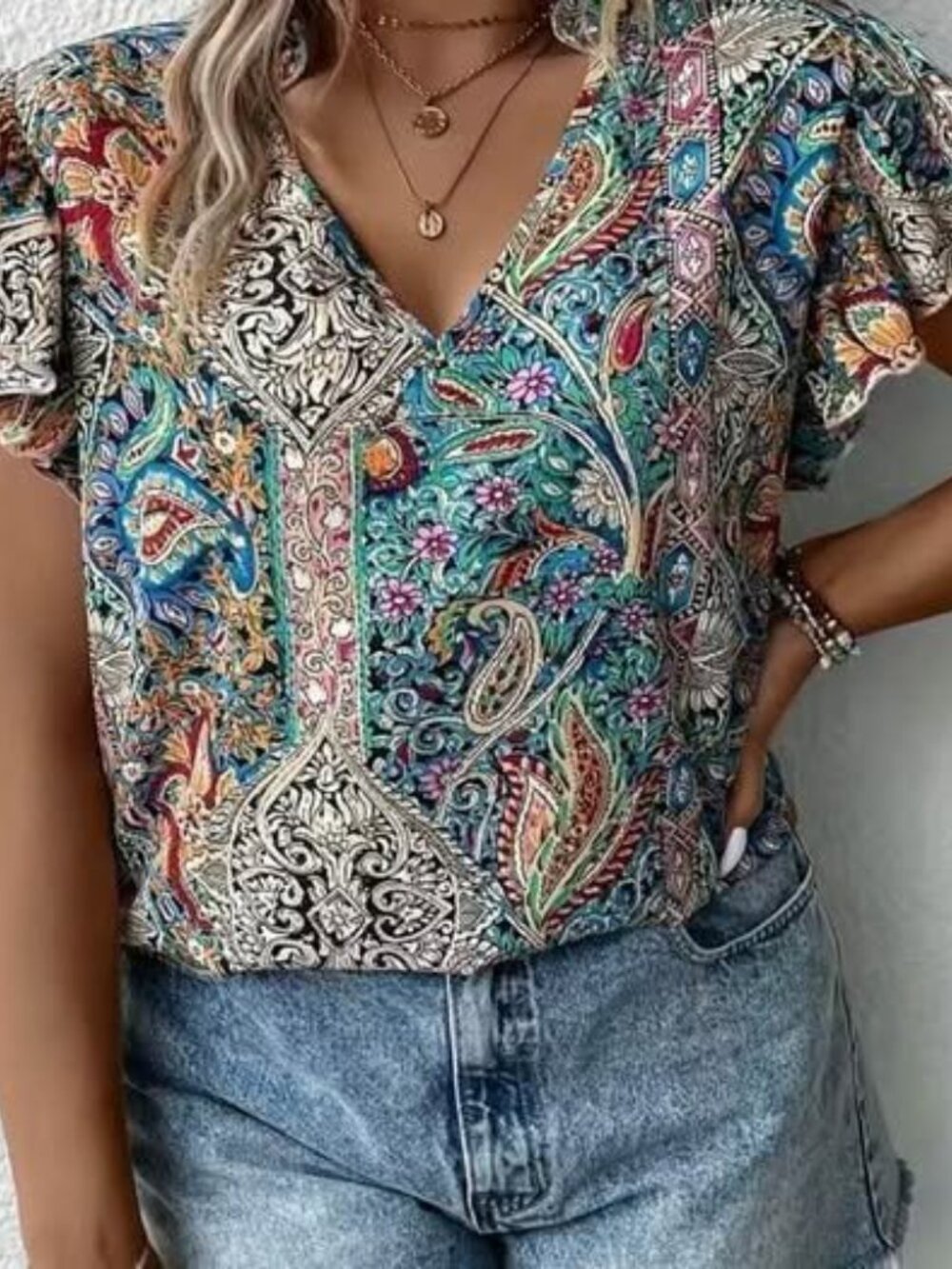 Ladies XL Paisley print shirt 10.00 - Picture 4 of 8